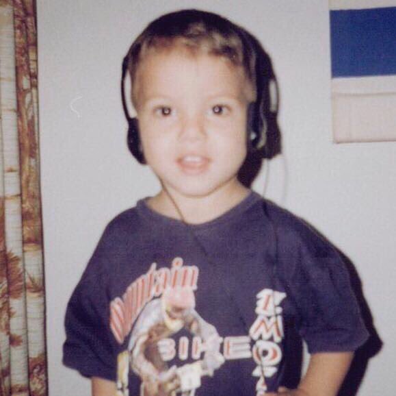 CalalouraSquad's tweet photo. 🎉 Duda as T3ddy 🎉 https://t.co/sxsyVcHl0M