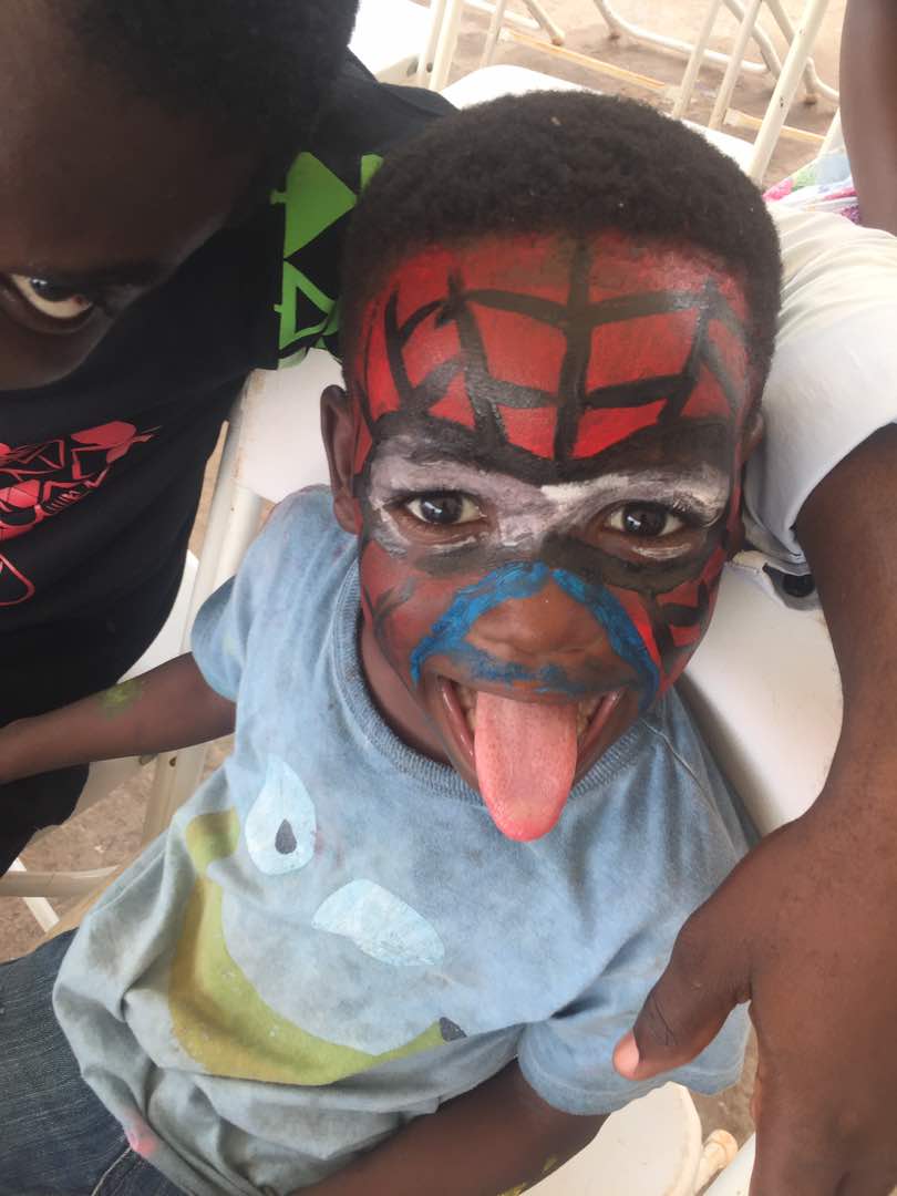 youngatheartgh's tweet photo. Meeting these young ones and sharing the wonderful moments together has been possible with all your support and contributions.
Thanks to #MandateLifeNetwork and all the volunteers who participated in the #jinglemousejingleclick Christmas party at the Orphanage
#VIM #FunMeetsTech https://t.co/eMUmswCYKr