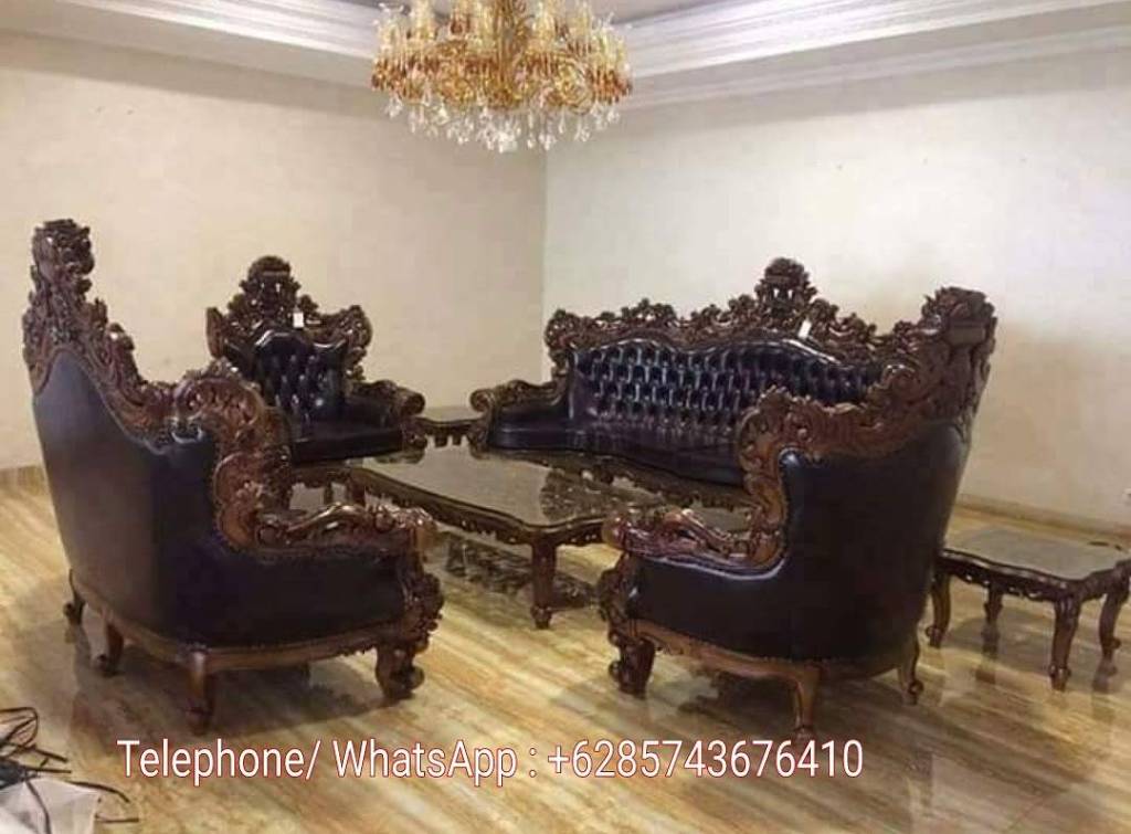 Set Kursi Tamu Sofa Ukir tokojatifurniture.wordpress.com/2017/12/16/set…