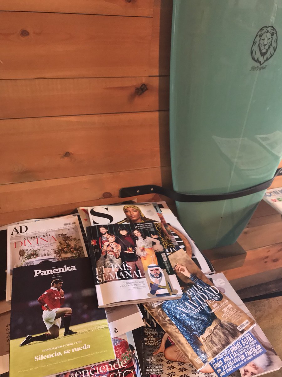 LaConsentidaFaS's tweet photo. @RevistaPanenka dentro de la lectura disponible para la tarde del finde 🤓⚽️ en @LaConsentidaFaS https://t.co/cMbijBuyez
