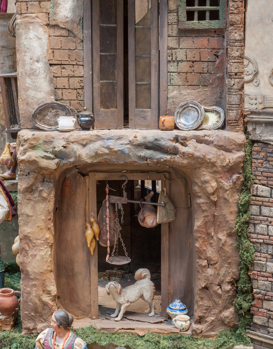 cmoa's tweet image. Stop traumatizing the kids with those inflatable holiday decorations that go limp and lifeless during the day. Bring them to CMOA to see what [non-inflatable] magic we have in store for you. #presepio #CMOAtrees #noninflatable cmoa.org/exhibition/car…