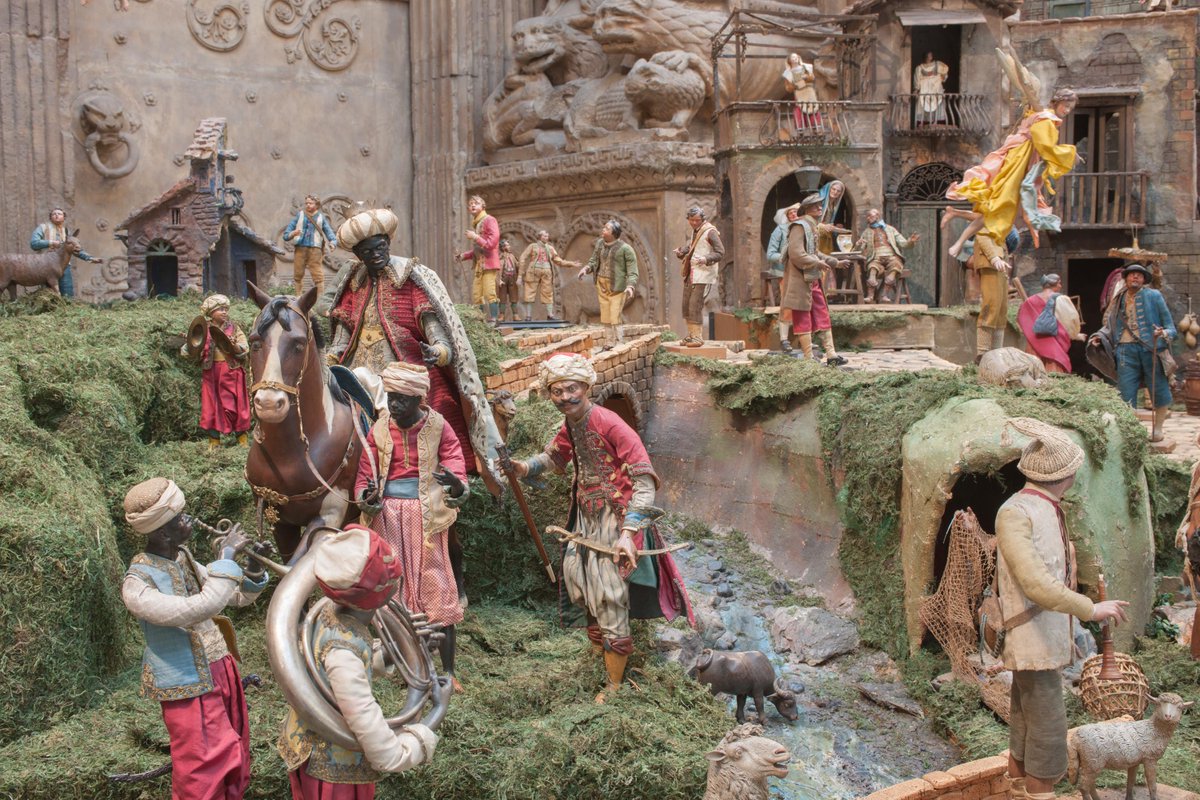 cmoa's tweet image. Stop traumatizing the kids with those inflatable holiday decorations that go limp and lifeless during the day. Bring them to CMOA to see what [non-inflatable] magic we have in store for you. #presepio #CMOAtrees #noninflatable cmoa.org/exhibition/car…