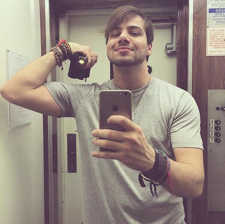 CalalouraSquad's tweet photo. 🎉 @AninhaBelieb3ar as T3ddy 🎉 https://t.co/Dfy6DtTrcs