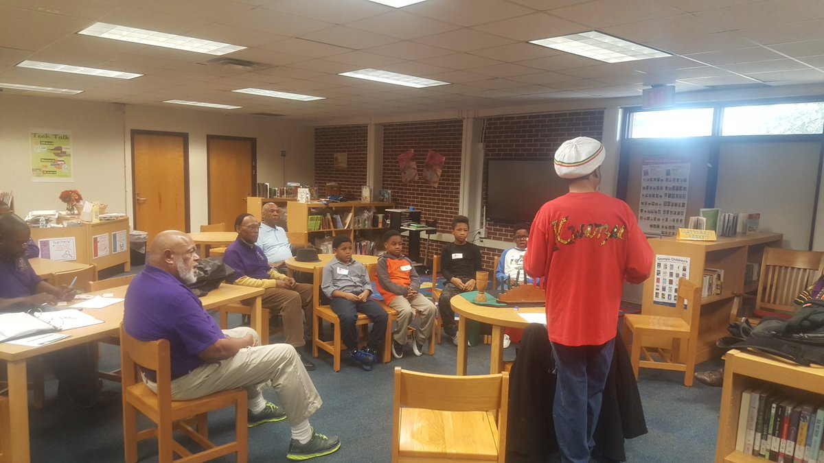 APSWJScott's tweet image. Another great saturday @APSWJScott! Kwanzaa celebration and lesson with the #EtaOmega Ques. @DrEmilyAMassey