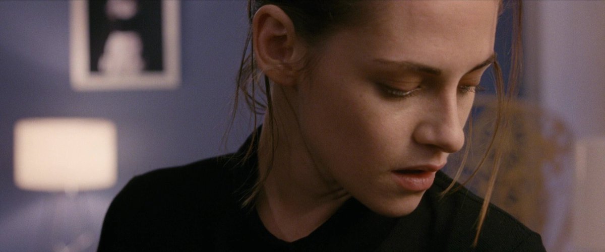 영화 <퍼스널 쇼퍼>를 오늘에서야 본 내 뺨을 후려치고싶다. 이 영화를 이제야 보다니. 아- 앓다 죽을 크리스틴, 아- 앓다 죽을 이 영화! #퍼스널쇼퍼...