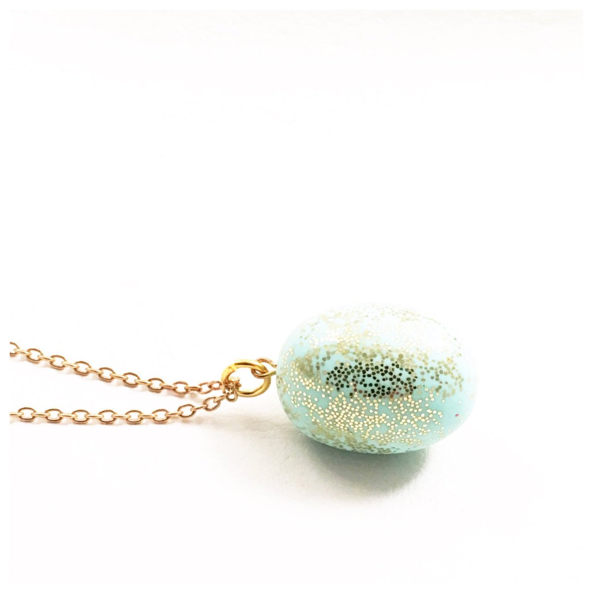 PrettyDJewels's tweet photo. Mint Green &amp; Gold Glitter Bead Necklace https://t.co/Beb3TLs9V2 #bohochic #Mint_green https://t.co/neCRaNyHyG