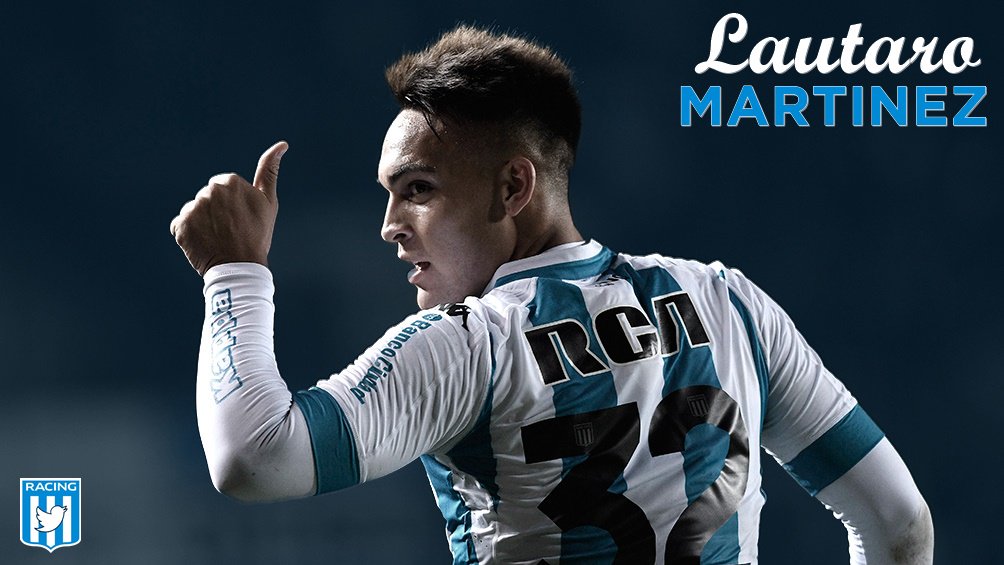 RacingTwittea's tweet photo. "Ya hablamos con el Presidente y me voy a quedar 6 meses mas. Y si seguimos en la Libertadores, hasta fin de año". 
Que tengan un buen sábado 💎 https://t.co/Ec9RY1u17Y