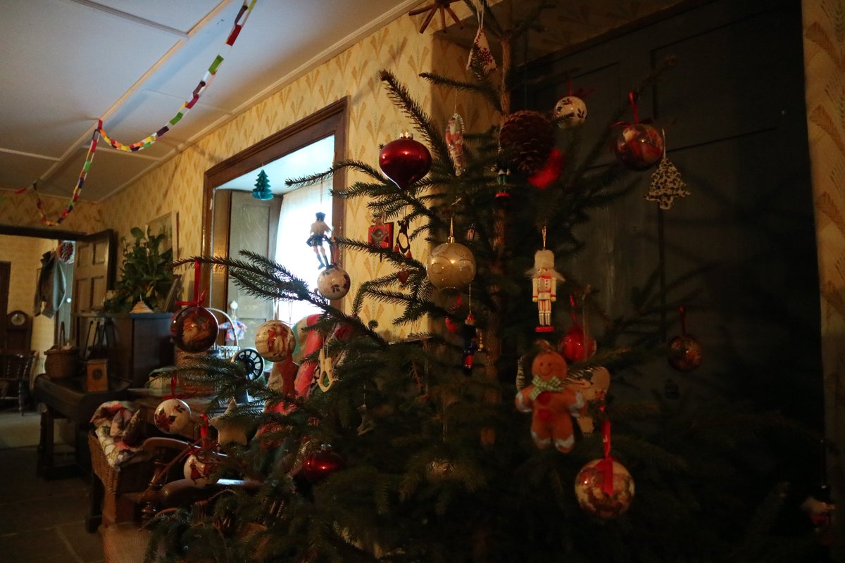 Feeling festive at our 1940s Farm....
