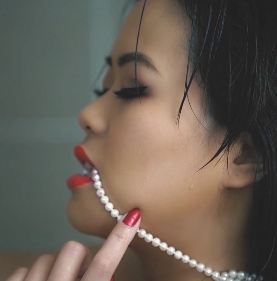 a69inpantyhose's tweet photo. When you start watching a new @AstroDomina video and you question whether you can even get through the opening credits due to her sexy af self. ๐คฃ #asiangoddess #howmayIserveyou https://t.co/AXFj69Gm8W