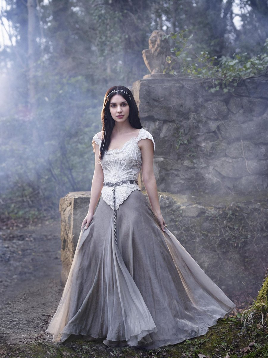 esuspiros's tweet photo. 🌼 Personajes 🌼

RT - Mary Stuart (Reign)
FAV - Drizella (OUAT) https://t.co/qMekGfv0H1