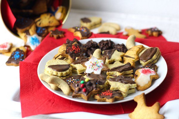 Kitchen_Couple's tweet image. Weihnachten steht vor der Tür - höchste Zeit Plätzchen zu backen! Für alle… kitchencouple.de/gemeinsam-plae…