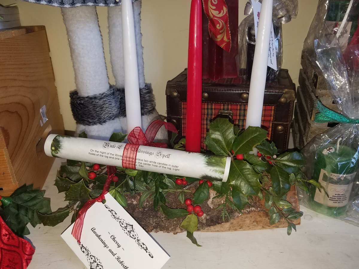 TinasThisAnThat's tweet photo. Handmade Yule Logs available!!! https://t.co/mNGw2c5mQM