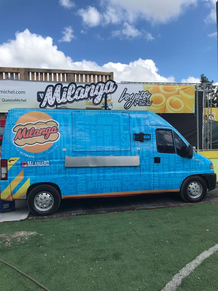 Fabricamos tu nombre, impactamos tu marca y resaltamos tu sello con cualquier estilo y material que desees, letreros de caja de luz, sintra, metal... "Focus Marketing Group, maximizamos tu presencia"
.
.
#focusteam #letreros #FocusMGroup #signs