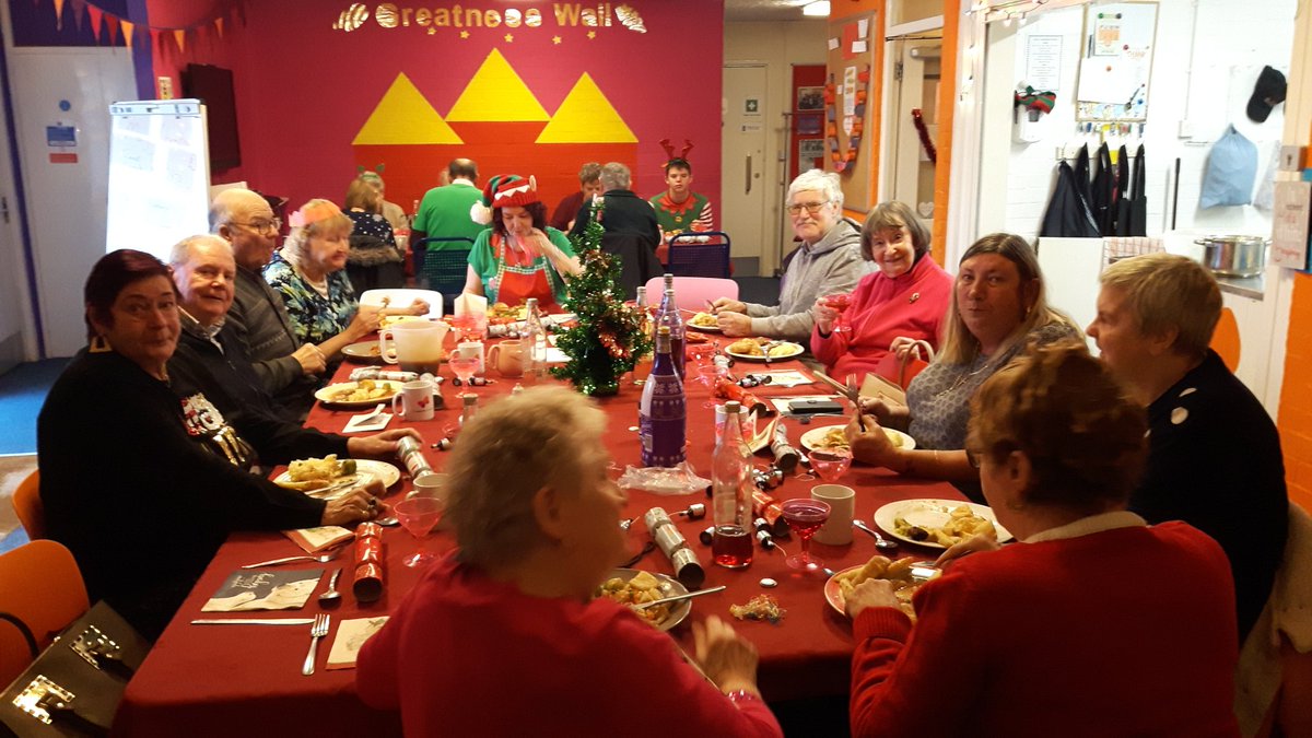 Meetupcommunity's tweet image. Our Senior Citizens Xmas Lunch was a big success yesterday at Meet Up. Such a fabulous bunch of people. We all had lots of fun! #TBFCharity 🎅🎄🎈🎉🎁 ❤