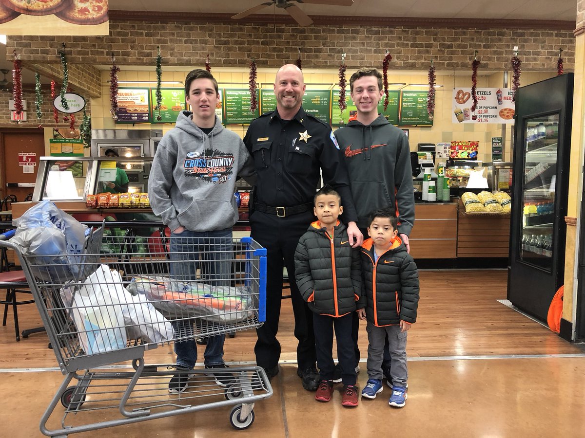 BGoss352's tweet photo. Had a great time with two of my own boys helping to make a great Xmas for Onyx and Owen! We hope they enjoy their new toys! #APDpride #ASD4ALL #ShopWithaHero #APDrocks @AddisonSD4 @FullertonASD https://t.co/qtbt1C3dt9
