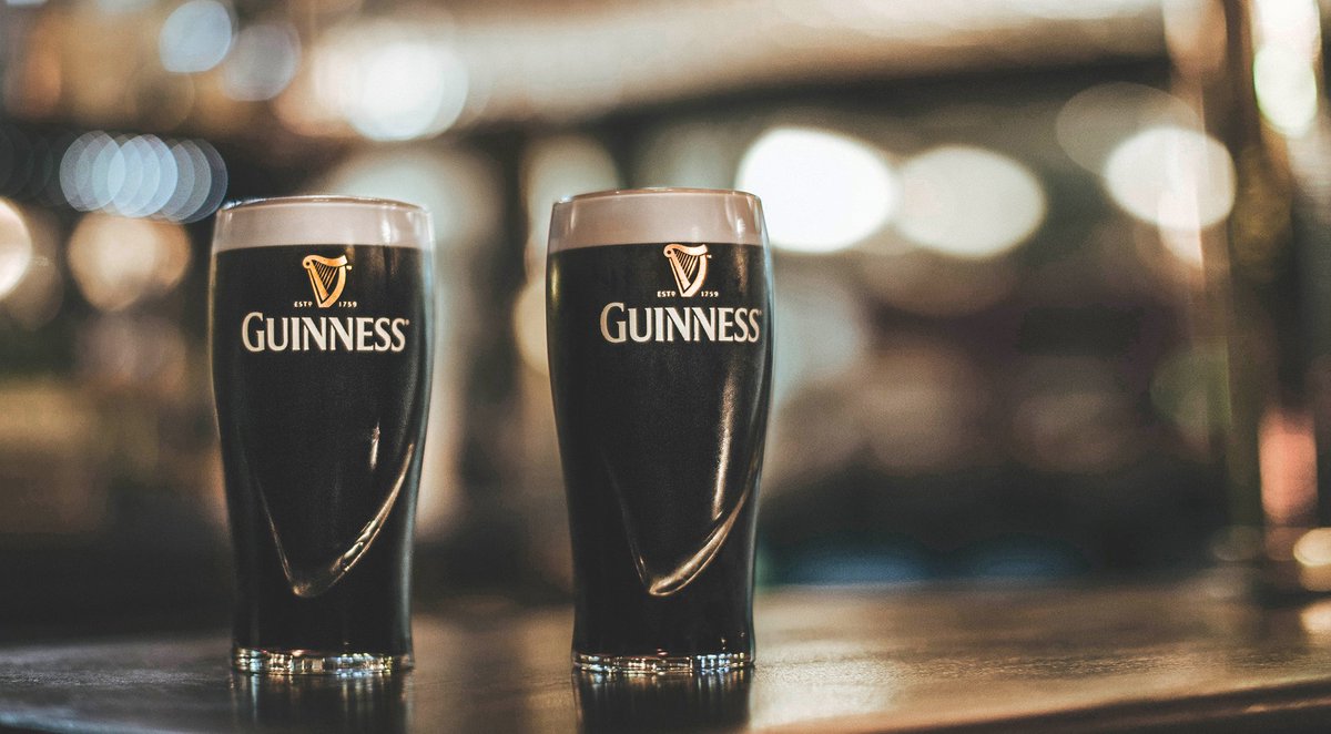 Tapsirishpub's tweet photo. Promotion team at 9pm @Tapsirishpub #tapsirishpub #Guinness @GuinnessIreland #irishpub #limassol #Cyprus #saturdaynight #karaoke #weekend https://t.co/VoWJ9upvEr