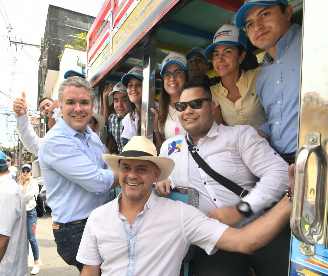 IvanDuque tweet picture