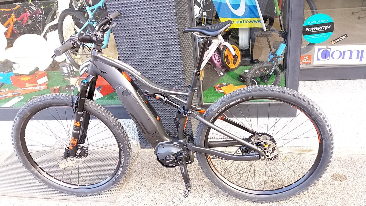 Carlosriosalido's tweet photo. Me han dejado probar la #ebike #orbeademo en #cabestrerobikes #calatayud . Una gozada, no hay cuesta que se resista.
Me encanta el #dopingtecnológico. https://t.co/cg16LIQVCg