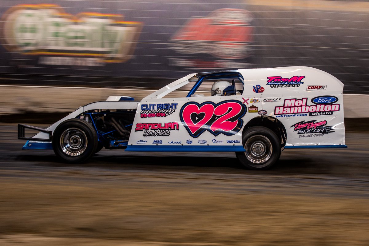 Tanner Mullens had a huge night Friday at the Dome; racindirt.com/news/article.a… <a href="/TylerRinken/">Tyler Rinken</a> Photo #DirtInDecember