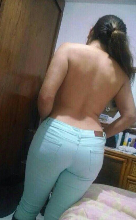 اختي تبدل هيكك قدامي
مدري ليش محسستني اني انثى