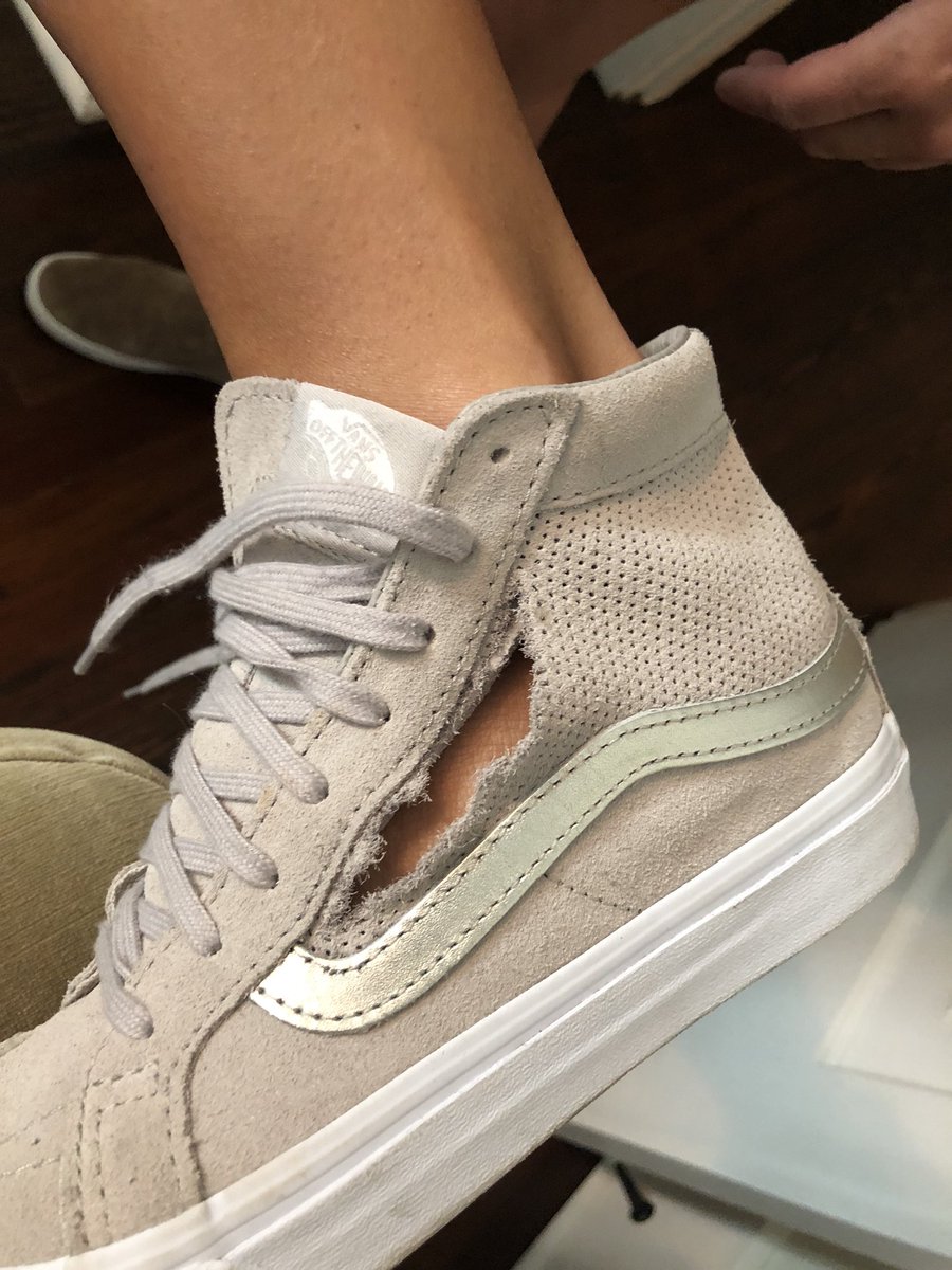 bialous's tweet photo. Yo @VANS_66, my wife wore these suckers 2 times and on third attempt, this happened... https://t.co/ag3gHvJ6wQ