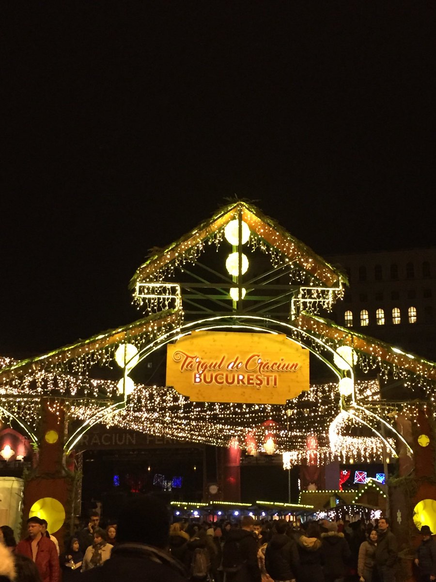 traveling2ro's tweet photo. Bucharest Christmas Market #Bucharest #ExperienceBucharest #Traveling2Romania #Romania https://t.co/xvamsVt3S6