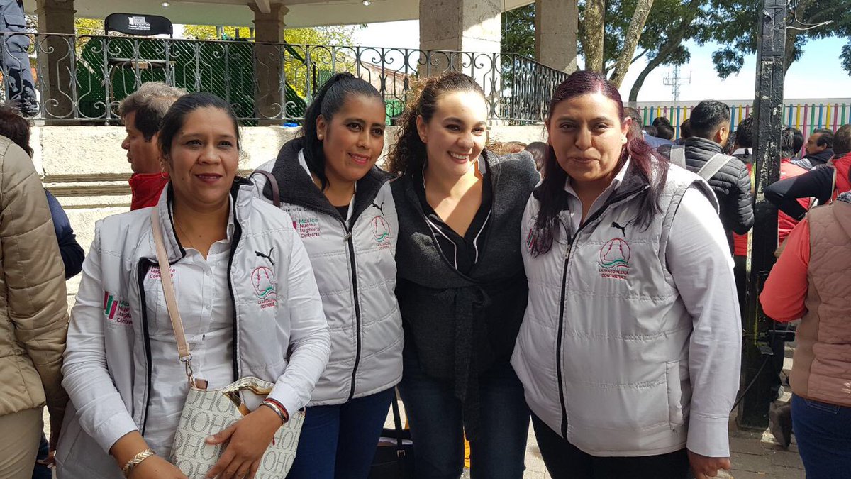 ferbayardo's tweet photo. Felicito al Dip. @Luis_GQM por su 2º Informe de Actividades en la @DelLaMagdalenaC. Con entusiasmo, entrega y #TrabajandoEnEquipo con la sociedad, se generan grandes resultados. | @eruviel_avila @arriolamikel https://t.co/5y3DQ5GsC8