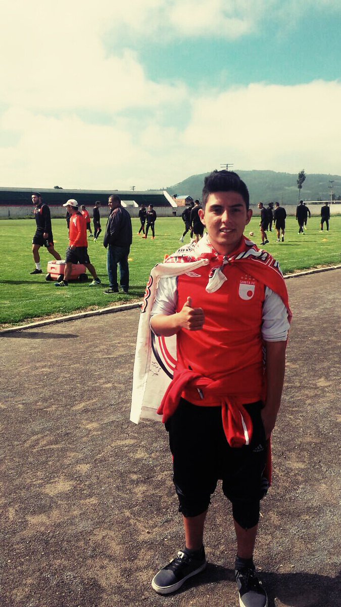 JeanCisfleal's tweet photo. #Huaweiconsantafe #huaweiMobileCo
Estadio Duitama
Entrenamiento del equipo https://t.co/691uugt35A