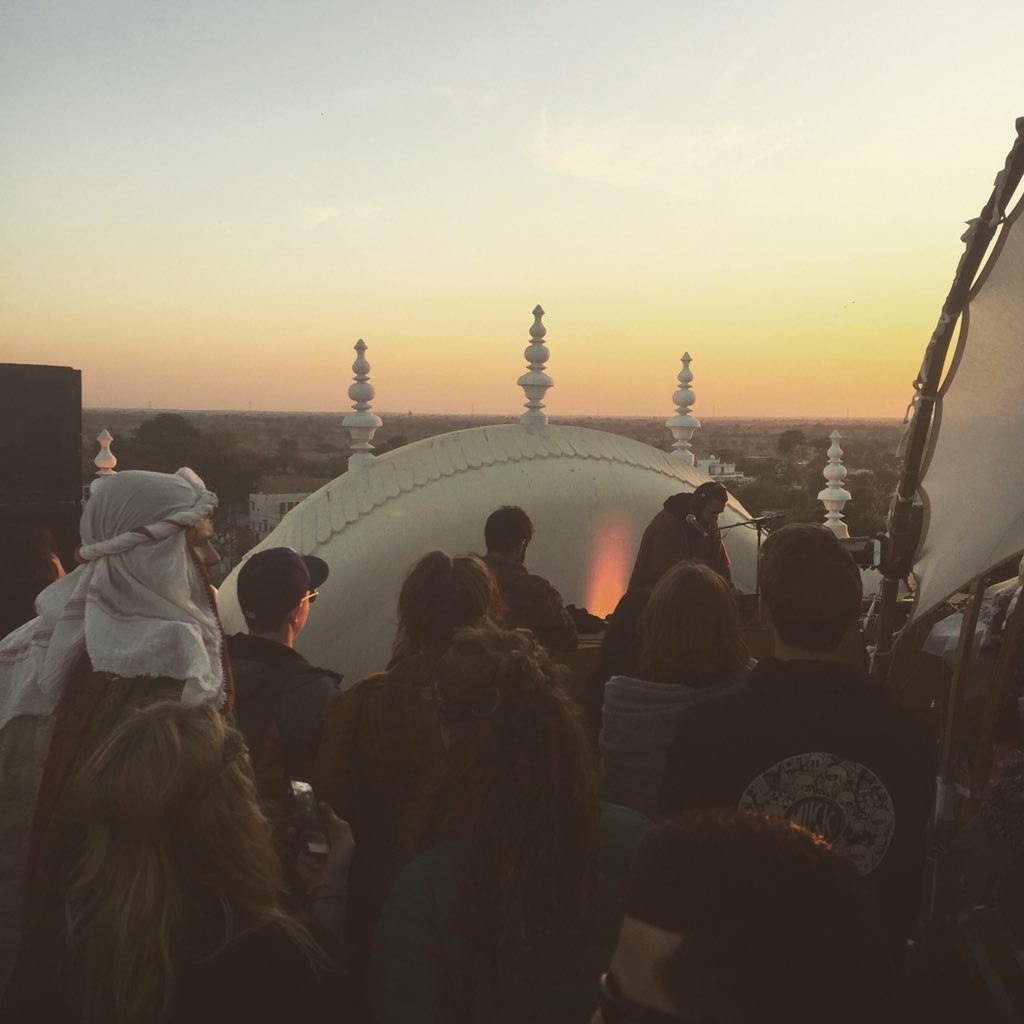 Sherpa_Land's tweet photo. A spectacular sundown music session with Disco Puppet at one of the stunning terraces at Alsisar Mahal @magneticfields #MagFields2017 https://t.co/PKXKPRfldT