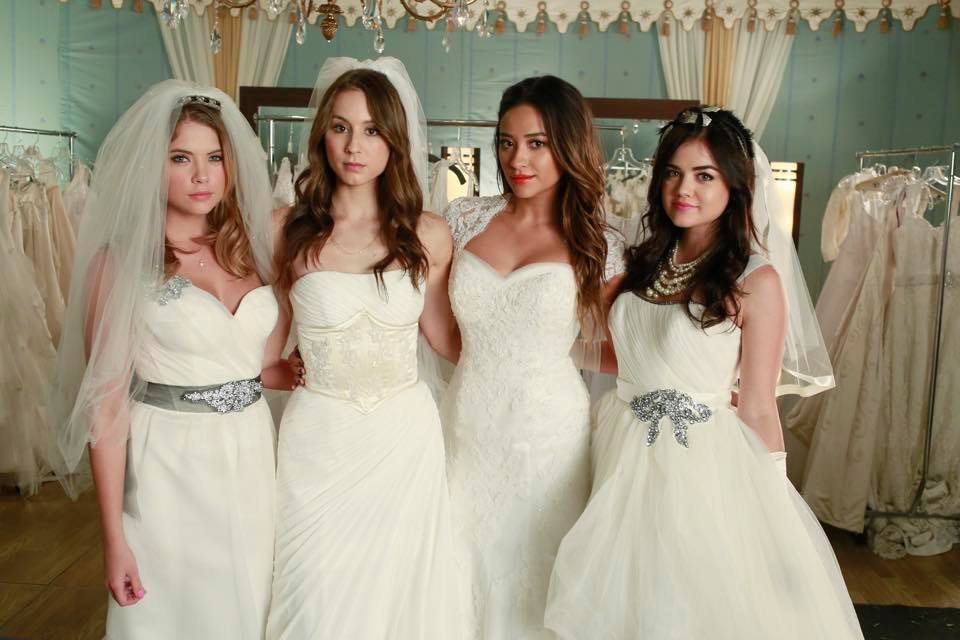PLLonMax's tweet image. We'd wife these babes any day. #PrettyLittleLiars