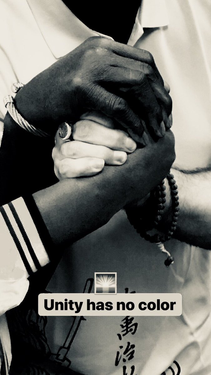 rayannima's tweet photo. Unity Has No CoLor no cOlOr β’2β’.β’^Γ±Π»β’β’>~..β’.β¨.β¨.
.
.
.
.β¨.β¨β2017 #camera #iPhone #r.n #clever #nation #freedom #unity #unitysound #unityhasnocolor #unityhaspower #worldclever #vancity #vancouver ##nycstyle #tehranstreetstyle #startups #startuplife #startuptips https://t.co/LUQ1P8EPZk