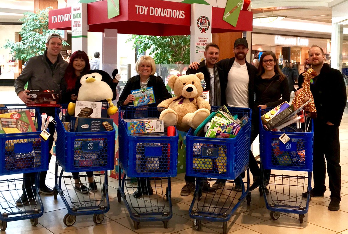 david_grant22's tweet photo. Thanks to my family &amp; friends for supporting efforts to purchase new Christmas toys for yyc families in need. 5 Full Shopping Carts!!!  #BeTheReason https://t.co/8WA6JPcKFC