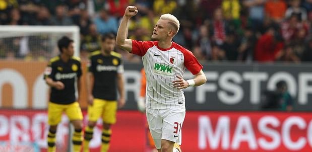 MailSport's tweet photo. Manchester City scout Augsburg left-back Philipp Max as Pep Guardiola looks to find Benjamin Mendy cover https://t.co/ZxbFNMDRas https://t.co/tpNWj76UQk