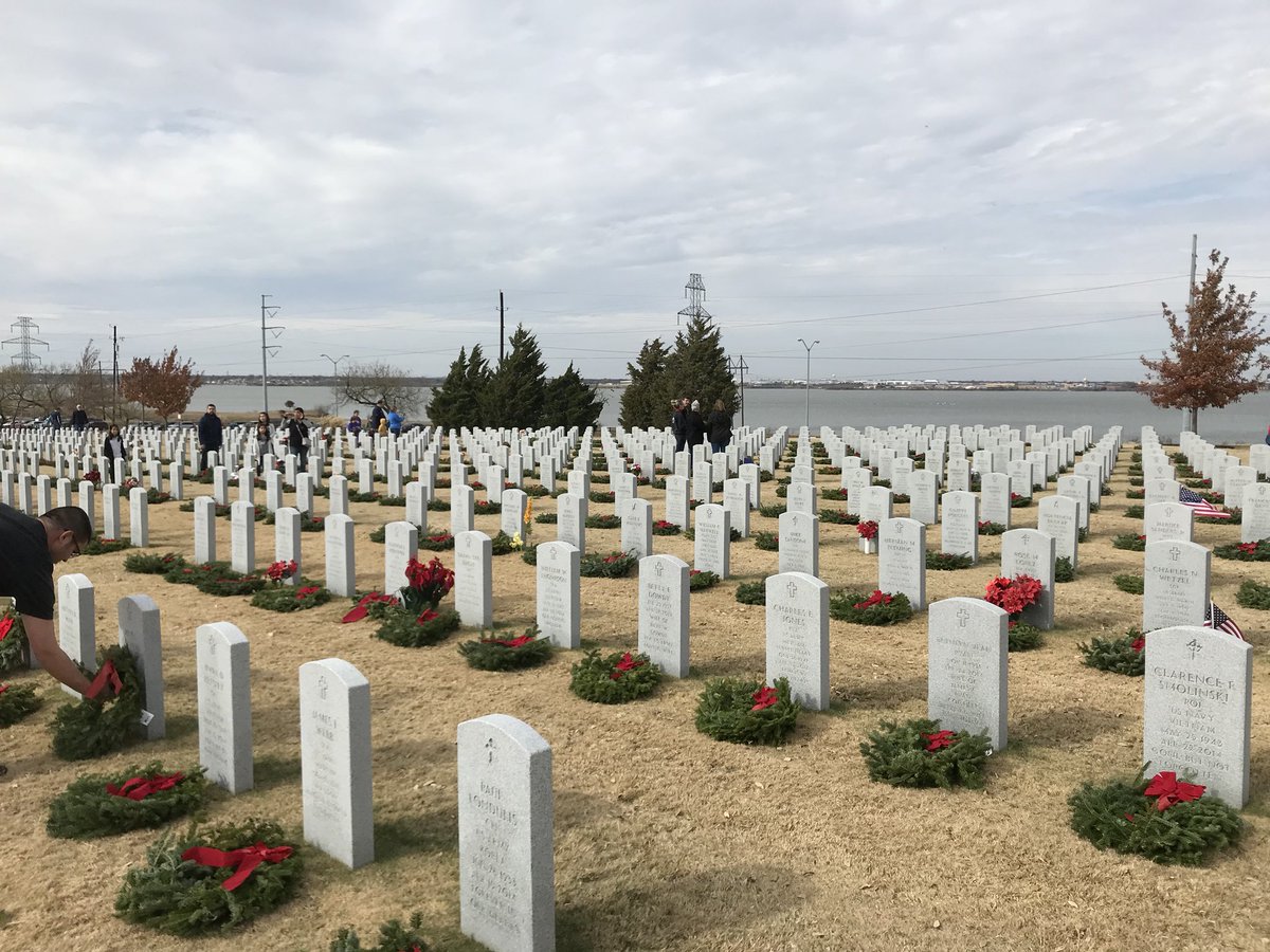 LGP4july's tweet photo. #Section91 we got you covered! #SayTheirName #WAA2017 #DFWNationalCemetery https://t.co/FB8V9r3WUL