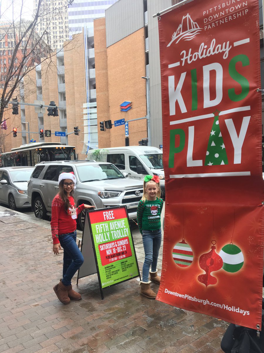 DellaandLila's tweet photo. Having an amazing time @DowntownPitt #Kidsplay stop 817 Lib Ave! So much to do, come see us 12-5! #MonMermaid #Books #crafts #Pittsburgh https://t.co/a8Pm0oS61s