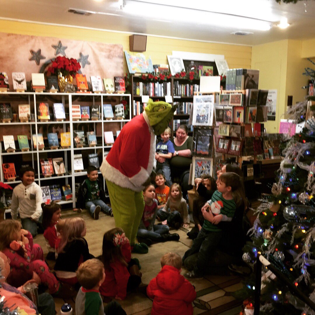 absolutelyfict's tweet photo. We had an awesome turn out for story time today! We had a visit from Santa and even a surprise visit from the Grinch! We hope everyone had a great time and we can’t wait to do it again next year! #absolutelyfictionbooks #polarexpress #storytime #santa #theGrinch https://t.co/vmWRu2DnOv