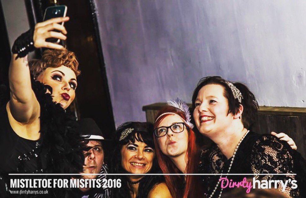 MyHappyStudents's tweet photo. Tonight's the night - and we can't wait.
See you at 10pm Preston. Remember, free in til 10.30.
#DirrtyHarrys #MistletoeForMisfits #LastDance #RoperHall 👌🏼🙌❤️🍾💃🏻🌈🎄🥃🙃 https://t.co/e7414ndywy