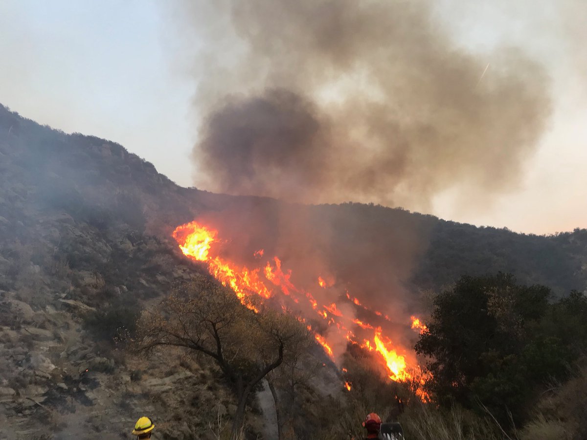 Securityfire1's tweet photo. Some pictures from our crew fighting fires in California. https://t.co/aMQhXgLQIV