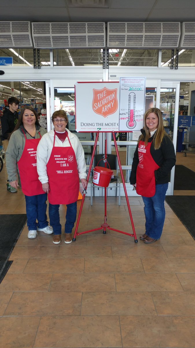 AGoughDeKalb's tweet photo. Thanks for having us Wal-Mart! Happy Holidays to the DeKalb community who made our visit so much fun! #SorryForTheBadDancing https://t.co/xfbulLw9f3