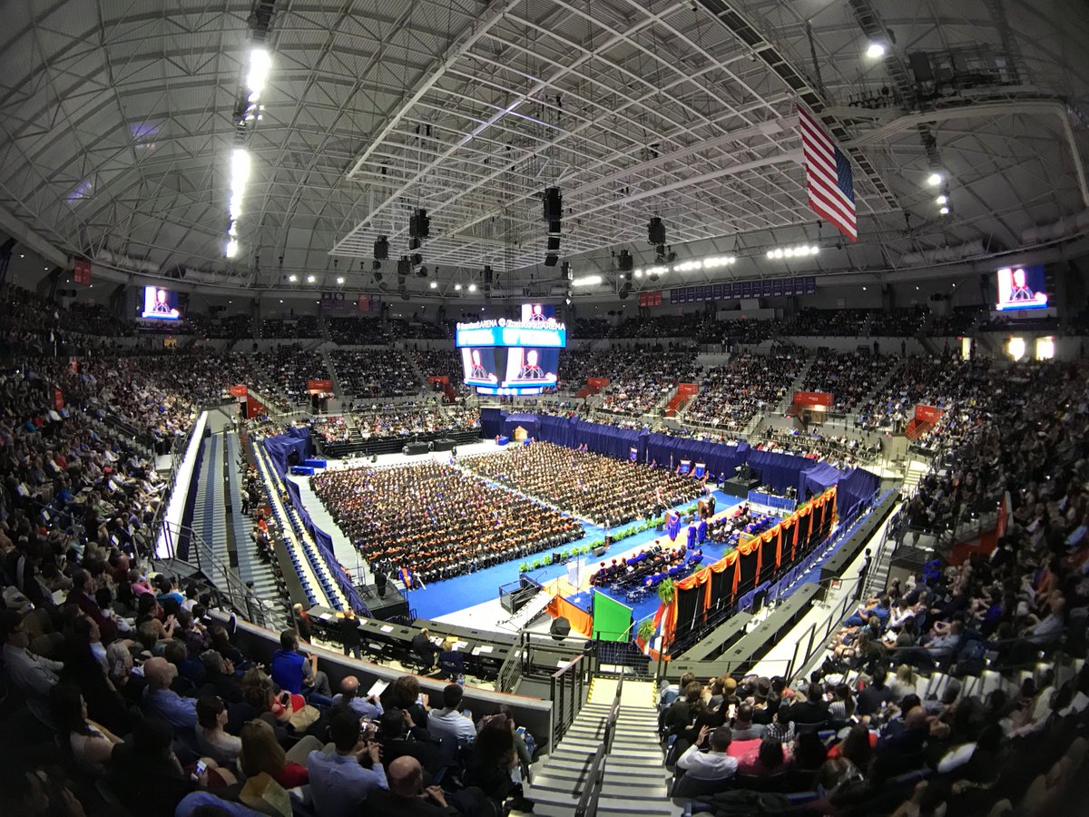 UFWarrington's tweet photo. Class of 2017, you did it! 

#WarringtonGrad #UFgrad https://t.co/h13U4xqPwI