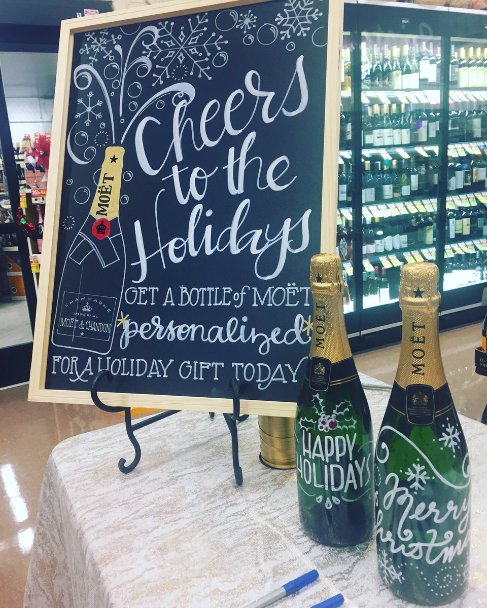 curdymk's tweet photo. Still looking for a #holiday gift?! Head out to a local grocery store in #phx to get a bottle of @MoetUSA personalized #holidaygifts #cheers #moetmoment #az #champagne 

https://t.co/SNeiml1rec https://t.co/L12FTZqAwO