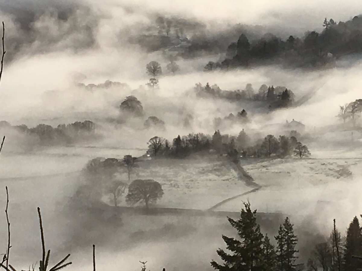 steveblakephoto's tweet photo. Terrific conditions for today’s landscape photography workshop @FCWhinlatter. A great day with a great group. #StormHour #northwestuk #PhotographyIsArt #cumbria @WeatherPicture #countryfile #TGOmagazine #friendsoflakes https://t.co/maRnIR8oX4