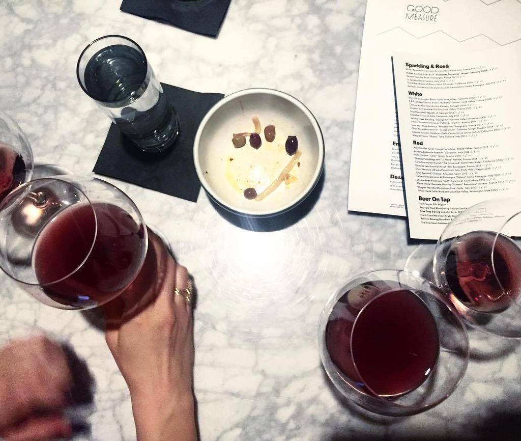 sipsterwine's tweet photo. Mexican wine and the dregs of olives and almonds at @goodmeasurela thank you Justin sorry we made you run ;)
.
.
.
.
.
#sipsters #goodmeasure #atwater #atwatervillage #la #losangeles #wine #mexicanwine #naturalwine #olives #almonds #snacks #winebar #natu… https://t.co/VVHuAsJf0X https://t.co/0h86OEw586