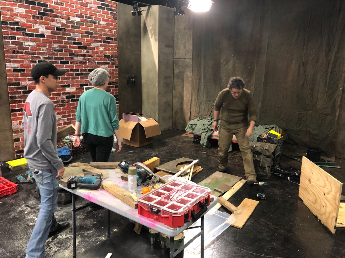 Building the set!

#POM
#New Mexico
#NMFilm