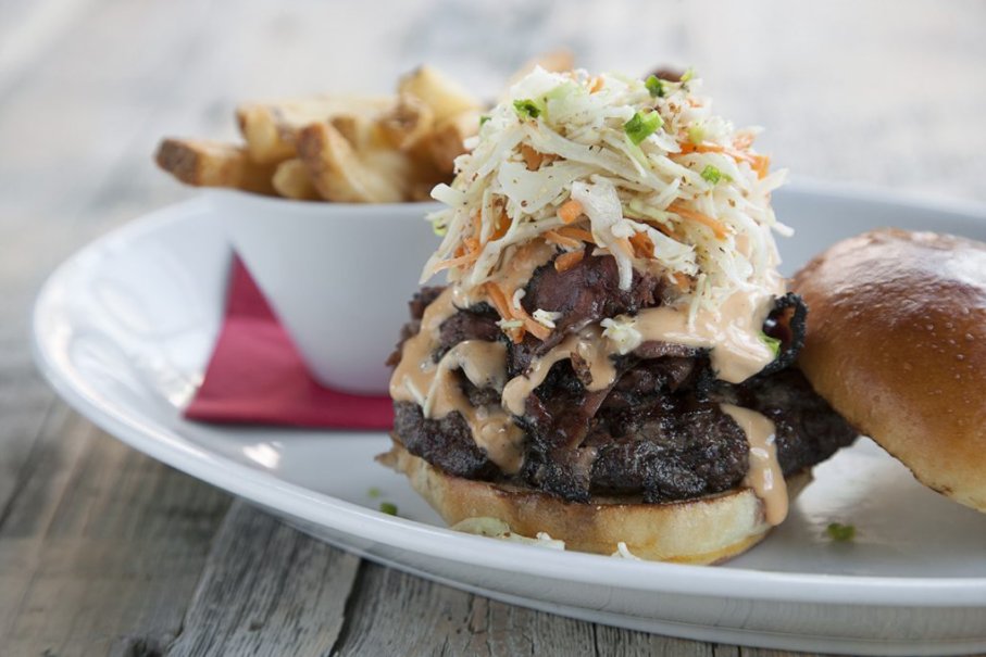 AmTapHouse's tweet image. Dedicated to the art of fine food and beer! #americantaphouse #americantaphousemb #americantaphousemyrtlebeach #broadwayatthebeach