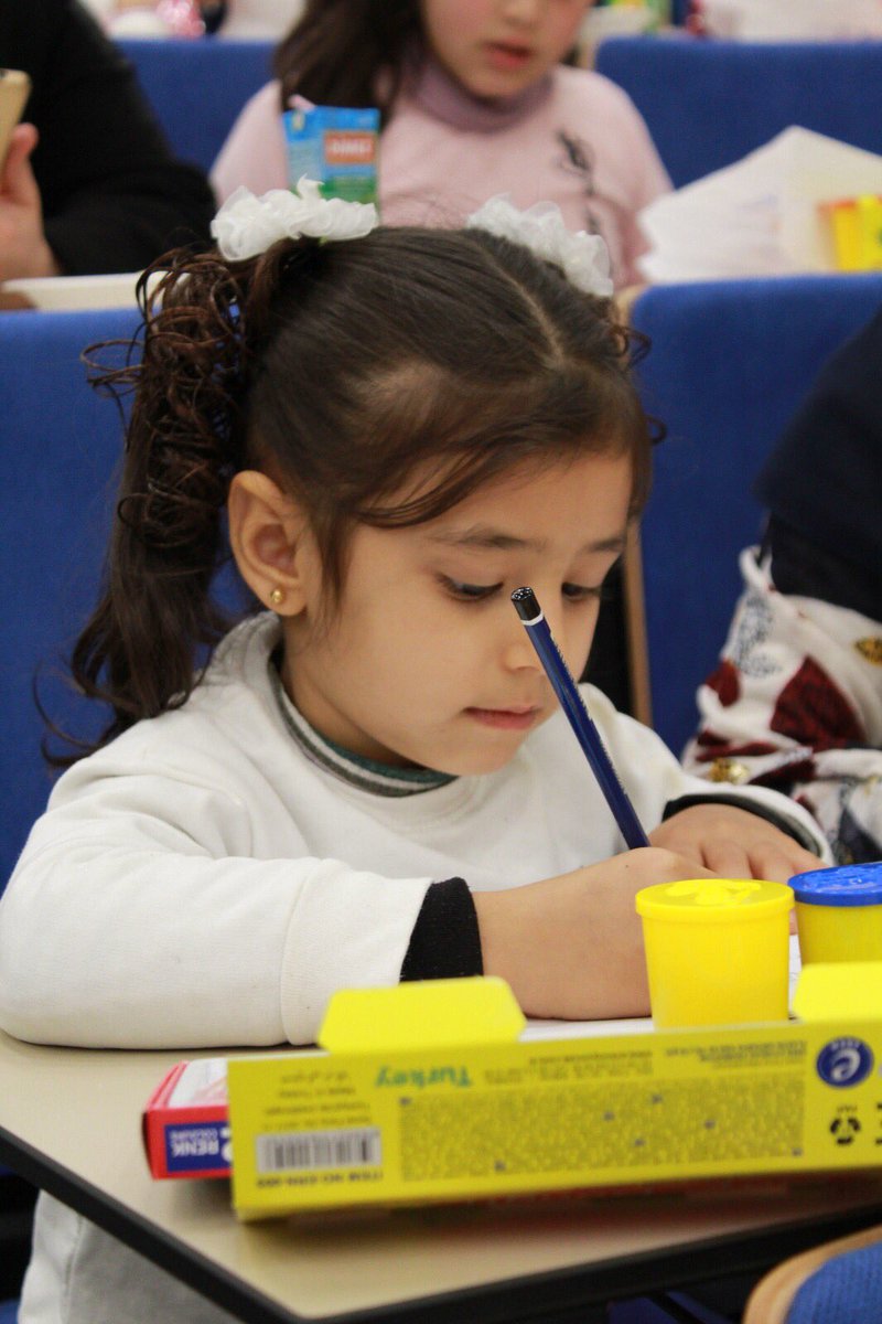 KubbeDer_Hanim's tweet photo. 3.sünü düzenlediğimiz Çocuklar Sinemada etkiliğimize katılan ve destekleyen herkese teşekkür ediyoruz.🎈 https://t.co/GMzgTEo27m