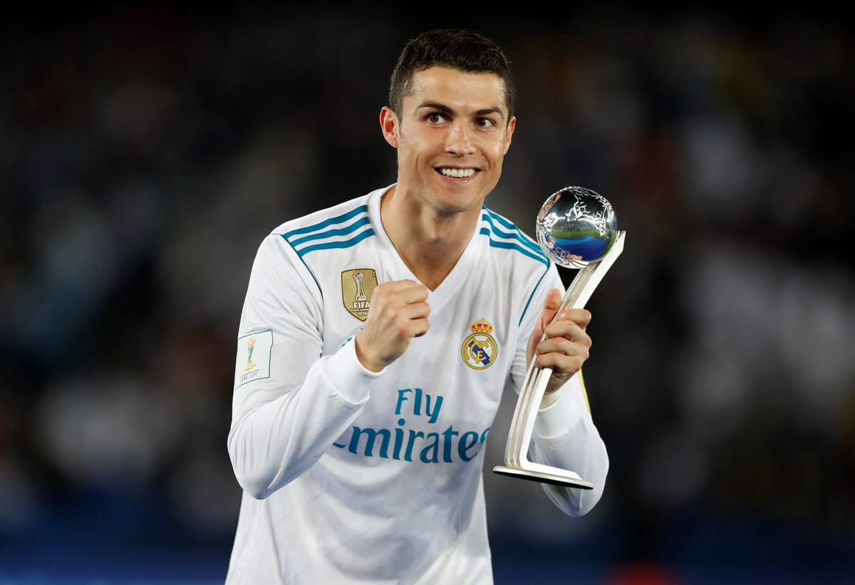 sporx's tweet photo. Cristiano Ronaldo📸 https://t.co/5vGdkxxVKp