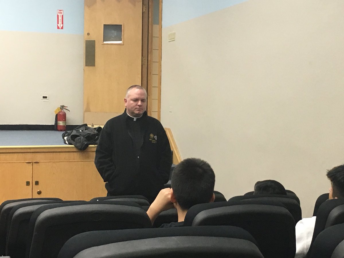 Brooklyn Vocations (@brooklynpriests) on Twitter photo Fraternitas at <a href="/CathedralPrep1/">Cathedral Prep</a> with Father Joseph Jude Gannon and Seminarians Michael Falce, Brendon Harfmann, and Joseph Hadzovic! #YearofVocations #Priesthood #Discernment Fraternitas at <a href="/CathedralPrep1/">Cathedral Prep</a> with Father Joseph Jude Gannon and Seminarians Michael Falce, Brendon Harfmann, and Joseph Hadzovic! #YearofVocations #Priesthood #Discernment