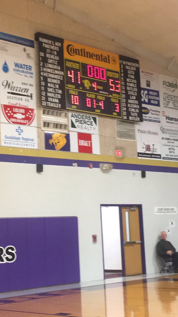 lockhartbball's tweet photo. Lions win over Blanco. Heading to the CHAMPIONSHIP game at 4:30P.M. @LocLions @LockhartISD https://t.co/RzM6ovKZ6u