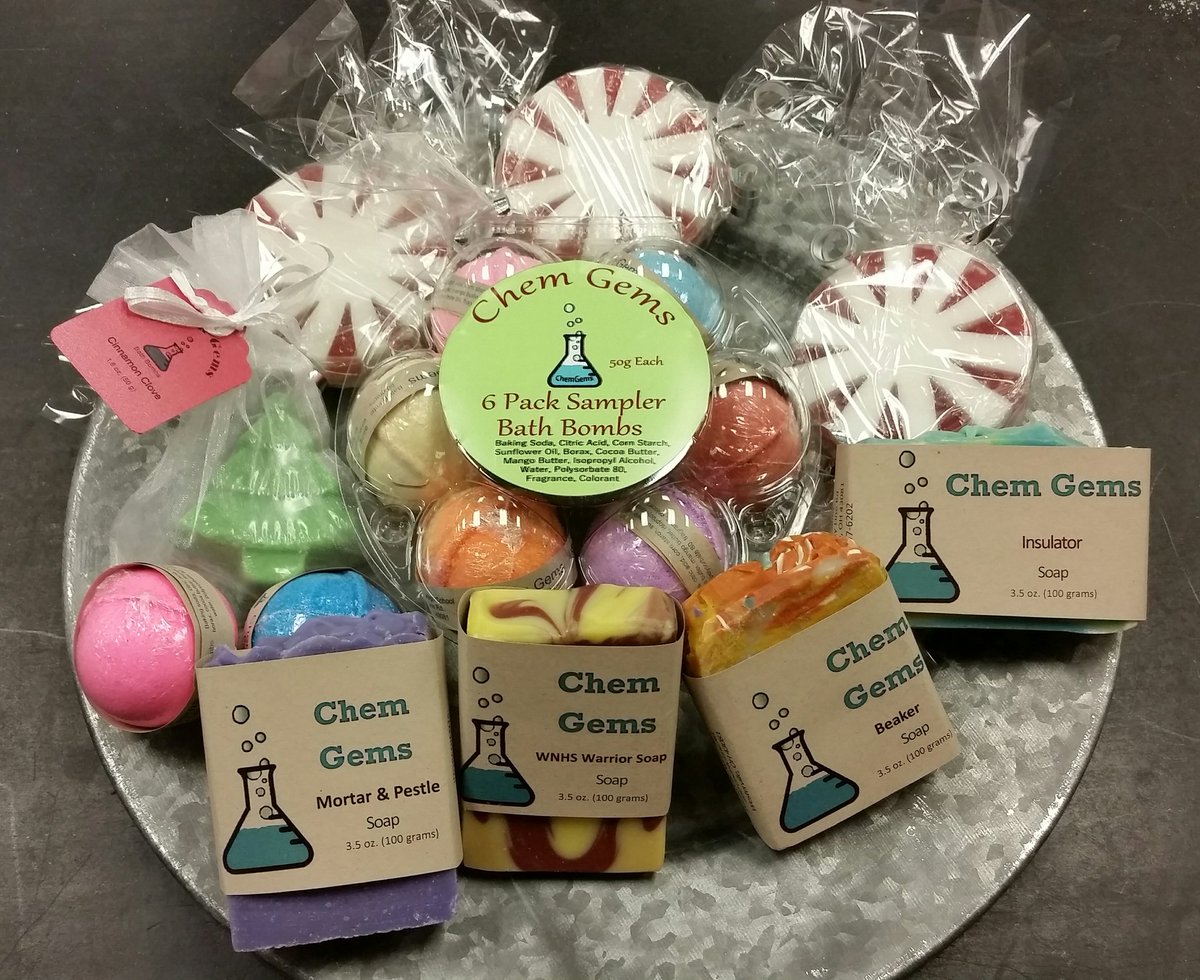 wnchem's tweet photo. Thanks to all who stopped by our soap sale on Thursday afternoon. We appreciate your support for our project! #RealWorldScience #InterdisciplinaryProject #WNsoapProject https://t.co/8WmCH1TsVo